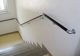 Flexo Handlauf in Öffentlichen Gebäuden